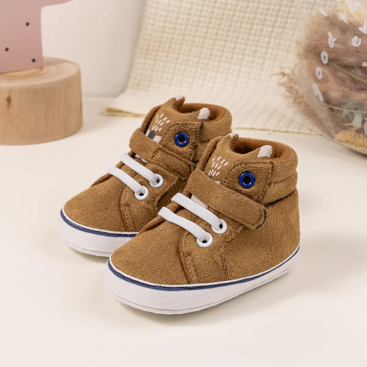 Pink Velvet Velcro Baby Shoes for 0-1 Years — feature 17