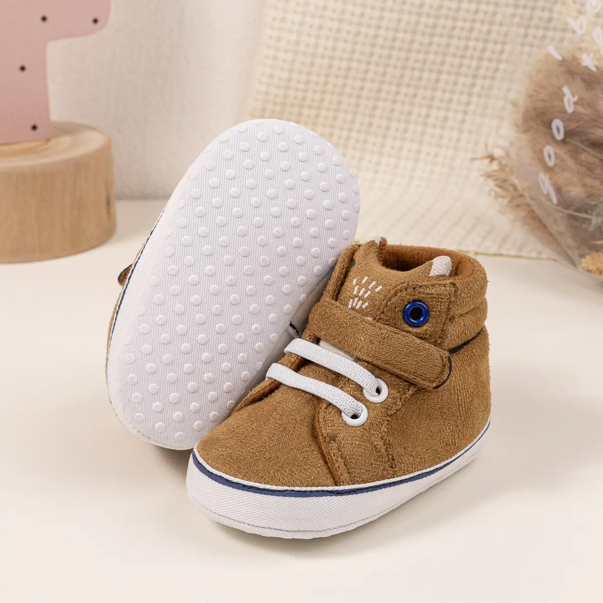 Pink Velvet Velcro Baby Shoes for 0-1 Years — feature 18