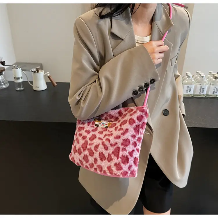 Pink Leopard Print Crossbody Bag for Women — feature 21
