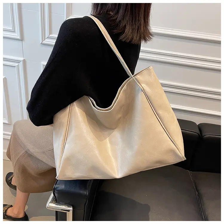 Women's Black Leather Shoulder Tote Bag Large Capacity - Image 8