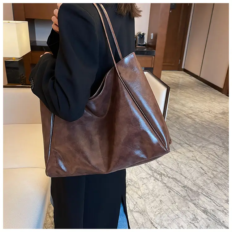 Women's Black Leather Shoulder Tote Bag Large Capacity — feature 13