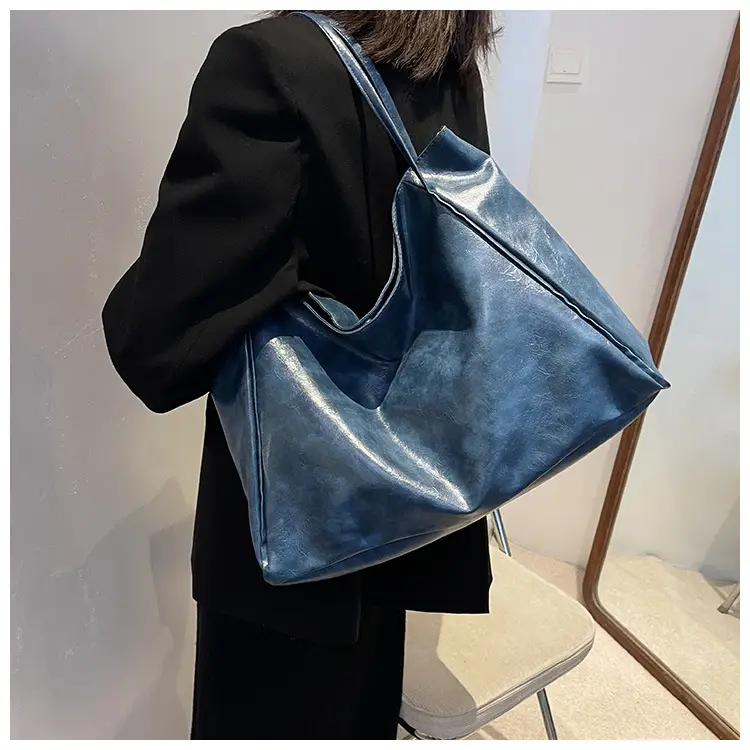 Women's Black Leather Shoulder Tote Bag Large Capacity — feature 19