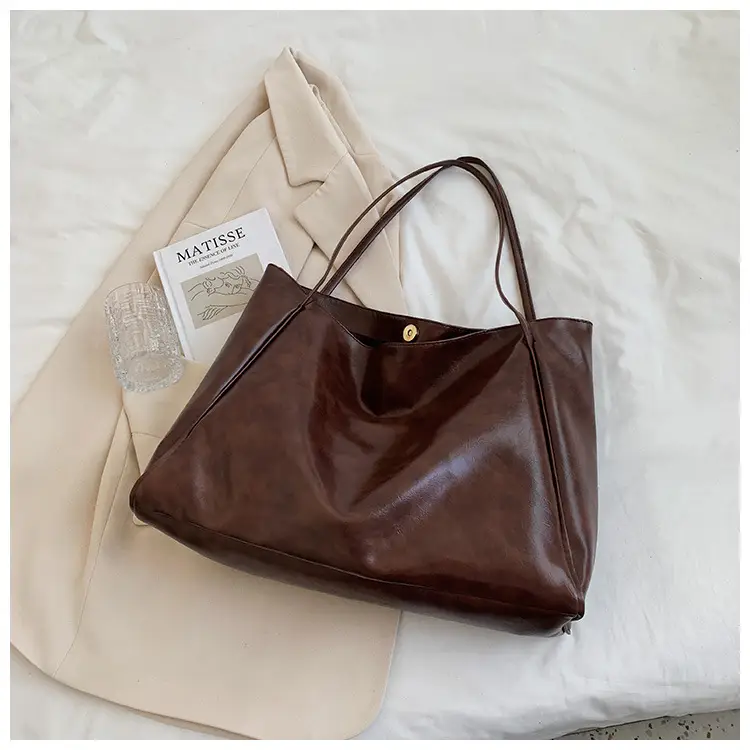 Women's Black Leather Shoulder Tote Bag Large Capacity - Image 3