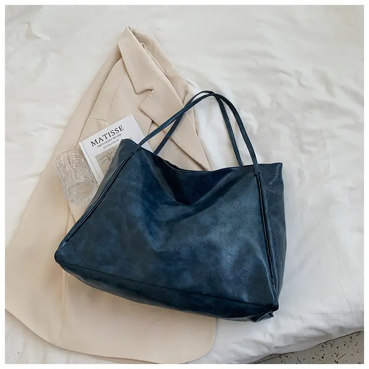Women's Black Leather Shoulder Tote Bag Large Capacity - Image 4