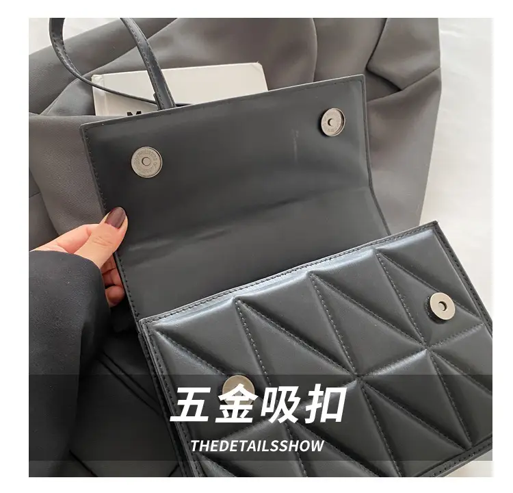 White Square Shoulder Bag for Women 2024 Autumn — feature 6