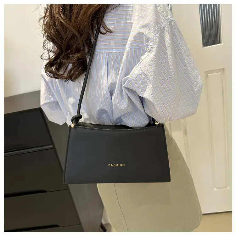 Women's Orange One-Shoulder Underarm Bag 2024 — feature 18