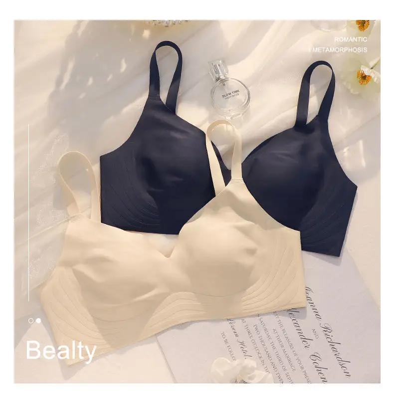 Rabbit Ears Crystal Cup Seamless Steel Ring-free Underwear Women's Big Chest Shiny Summer Thin Breathable Latex Milk Leather Bra — feature 25