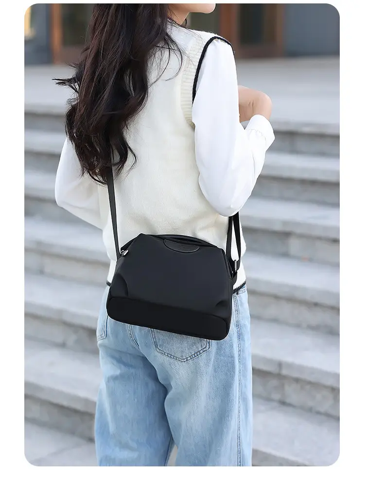 Women's Black Waterproof Oxford Handbag Large Capacity — feature 13