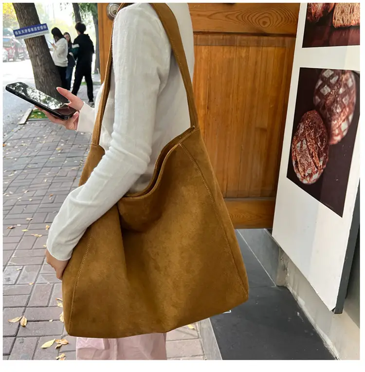 Korean-style Woolen Shoulder Bag Brown Large Capacity — feature 13