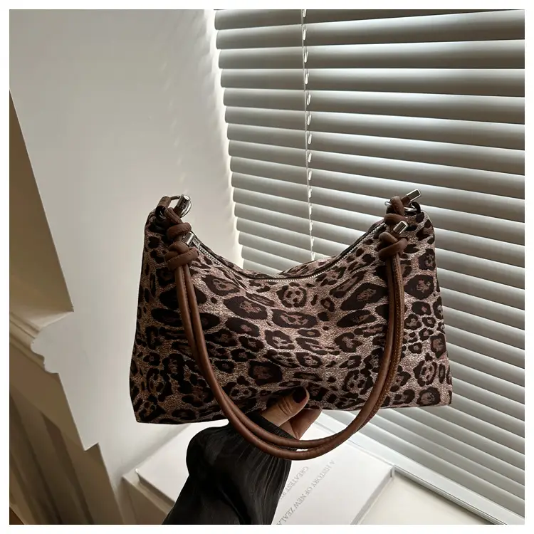 Leopard Print Shoulder Bag for Women Autumn Winter - Image 2