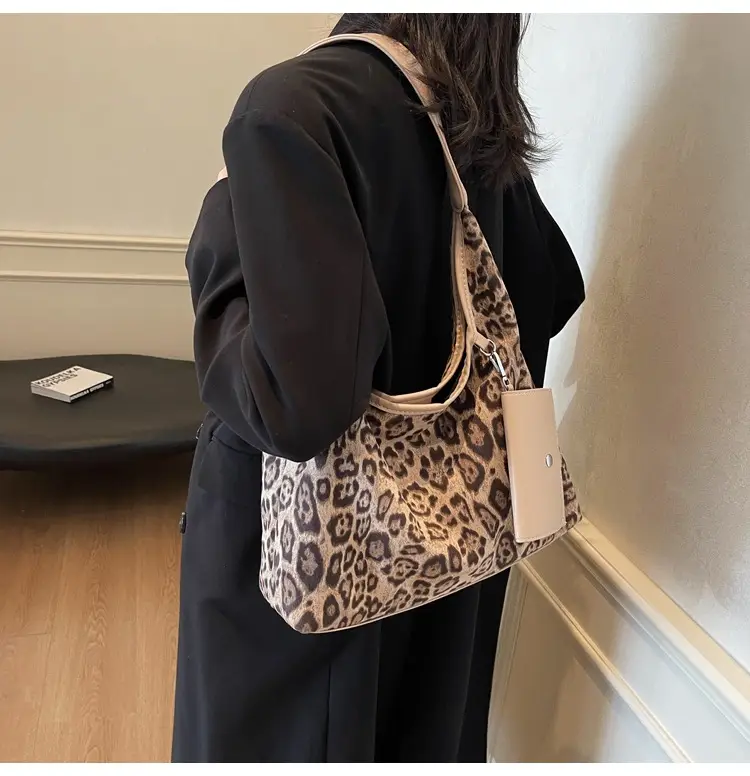 Leopard Print Crossbody Bag for Women 2026 — feature 15