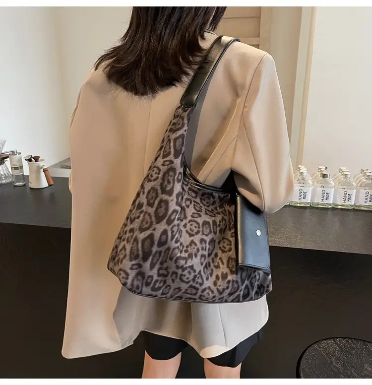 Leopard Print Crossbody Bag for Women 2026 — feature 27
