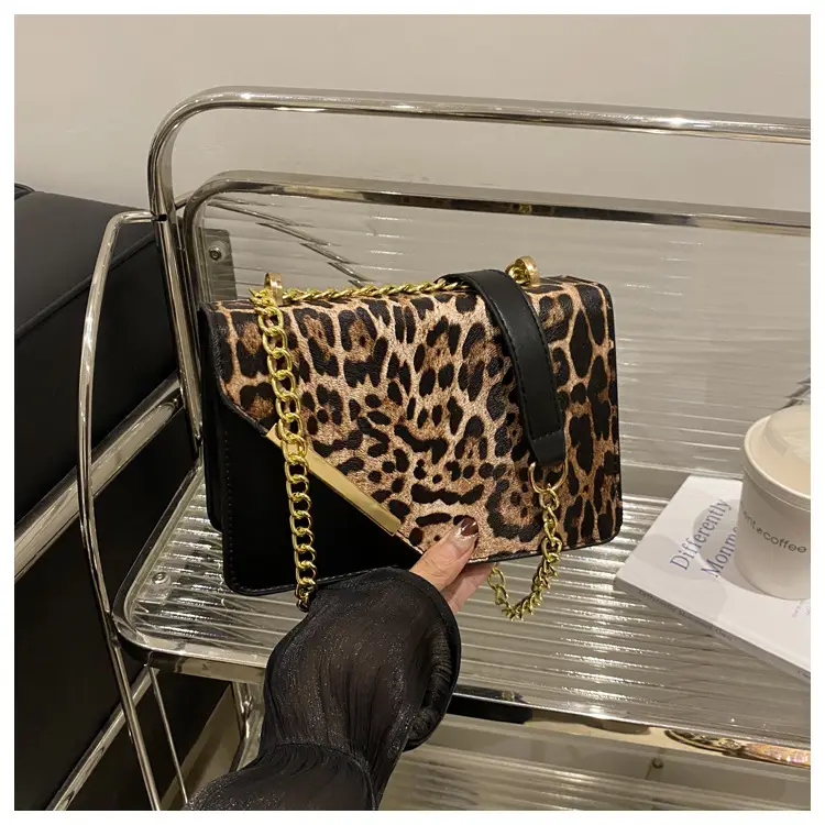 Leopard Print Korean Style Shoulder Bag 2024 — feature 15