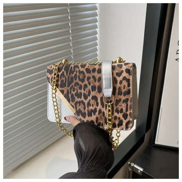 Leopard Print Korean Style Shoulder Bag 2024 — feature 19