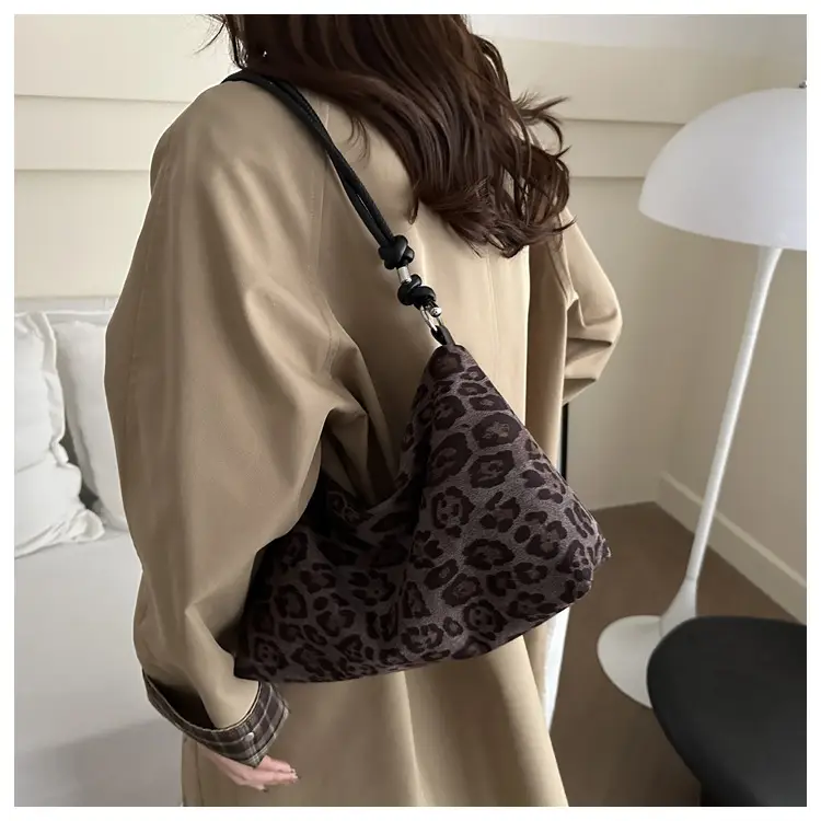 Leopard Print Messenger Bag for Women 2024 — feature 13
