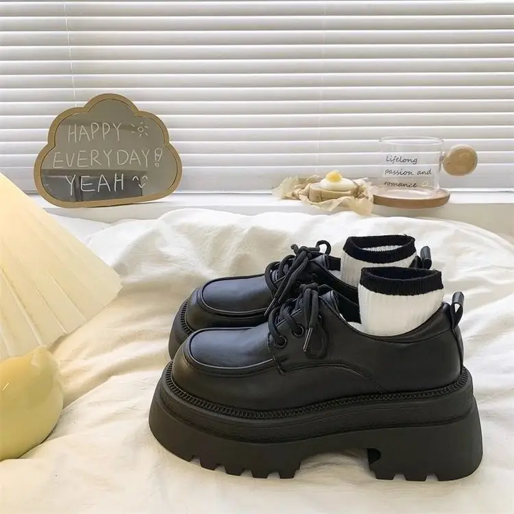 Women's Black Leather Lace-up Shoes with Skirt 2024 — feature 1