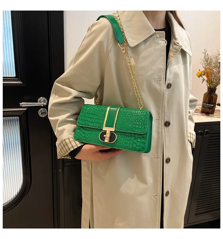 Red Croc Leather Shoulder Bag for Women 2024 — feature 16