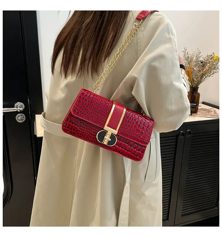 Red Croc Leather Shoulder Bag for Women 2024 — feature 20