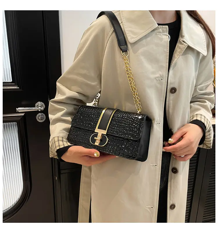 Red Croc Leather Shoulder Bag for Women 2024 — feature 24