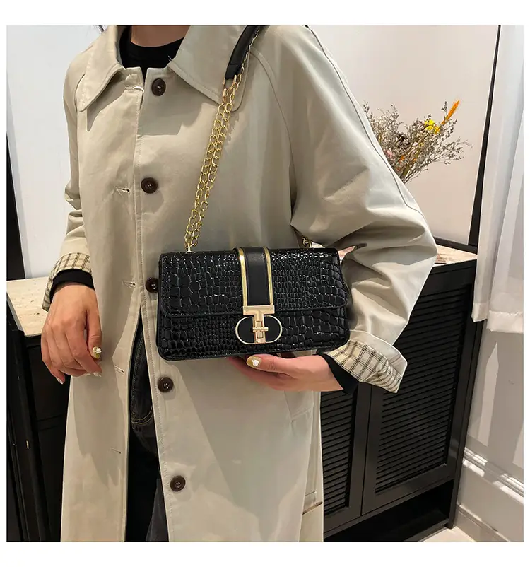 Red Croc Leather Shoulder Bag for Women 2024 — feature 26