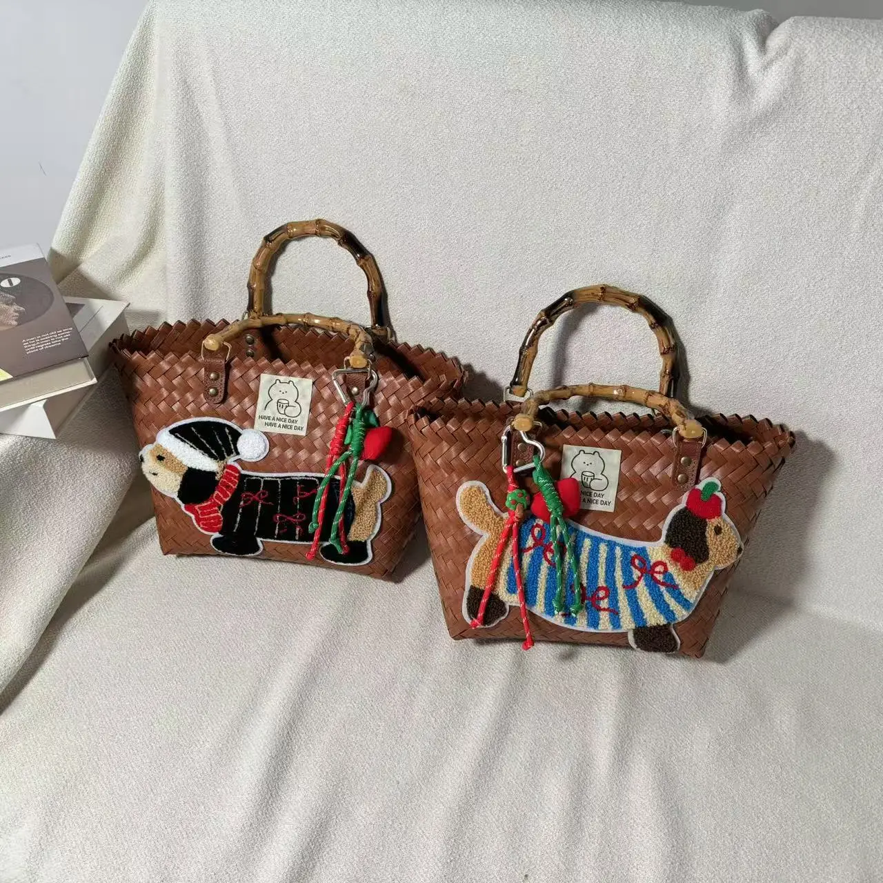 Dachshund Embroidered Nylon Rope Handmade Bag — feature 2