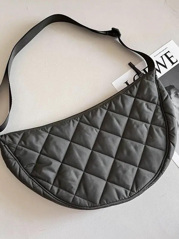 Black Quilted Crossbody Shoulder Bag with Diamond Stitching - Image 7