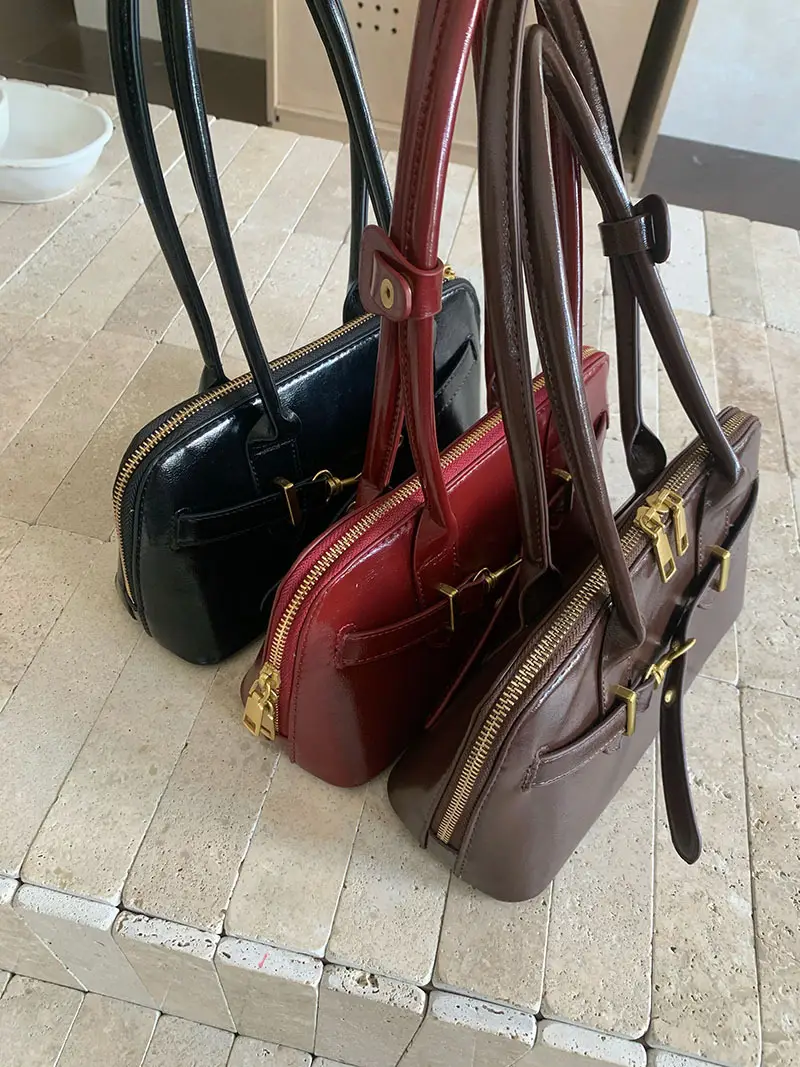 Women's Retro Bowling Bag Shoulder Bag Large Capacity — feature 2