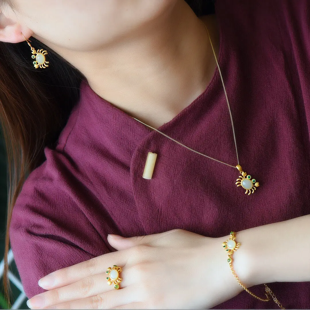Gold Crab Jewelry Set with Emerald Stones