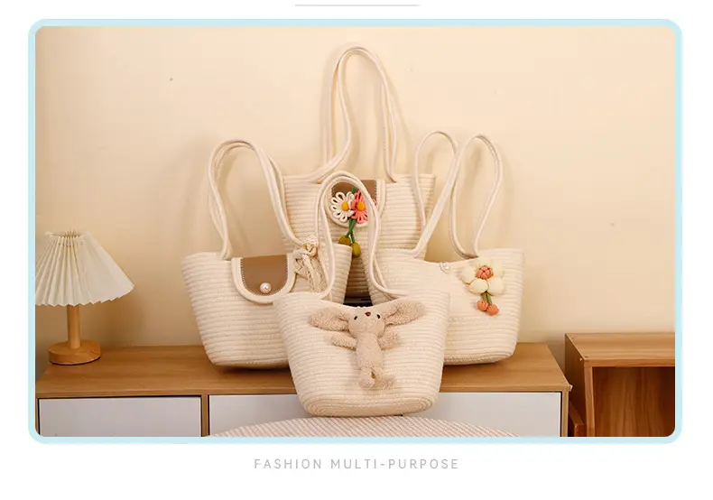 Women Straw Tote Bag with Flower Decor 2025 — feature 17