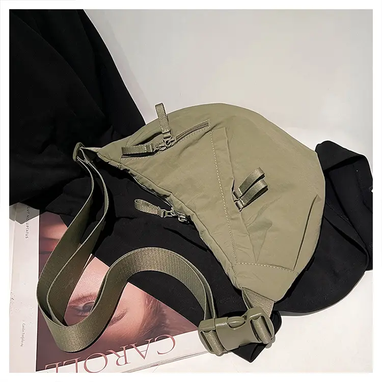 Japanese Style Crossbody Dumpling Bag Men's 2024 New Large Capacity Fitness Neutral Workwear Street Shoulder Crossbody Dumpling Bag — feature 21