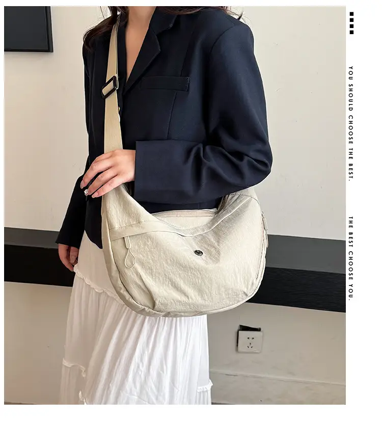 New Korean Style Black Nylon Crossbody Bag for Women — feature 1