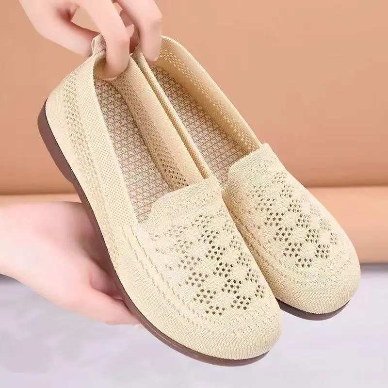 Shoes Women's Autumn New Slip-on Mesh Shoes Bean Shoes Soft Sole Women's Sandals Flat Breathable Mother Shoes Women's Shoes - Image 2