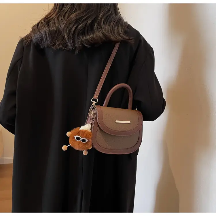 Women's 2024 Winter Handbags Brown Black White Crossbody Shoulder — feature 17
