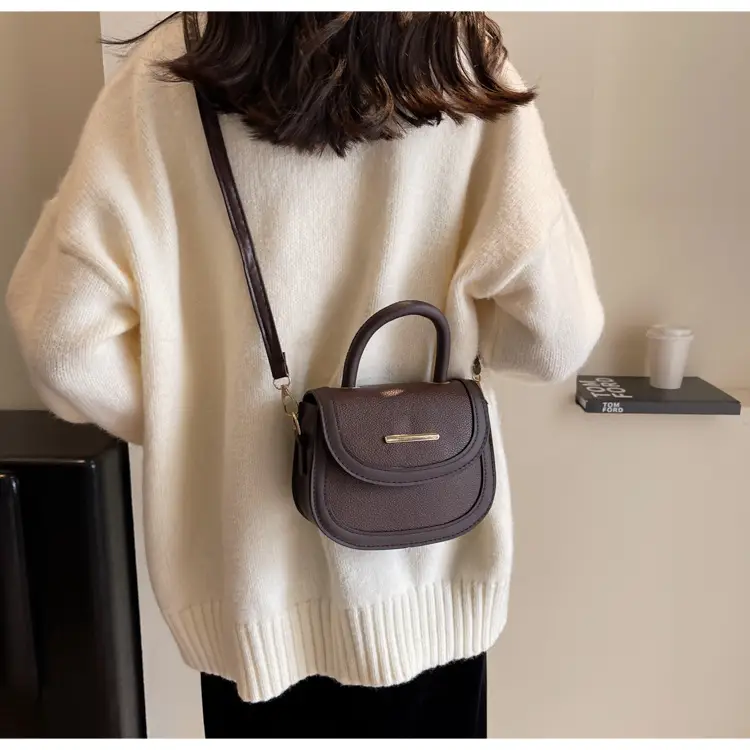 Women's 2024 Winter Handbags Brown Black White Crossbody Shoulder — feature 21