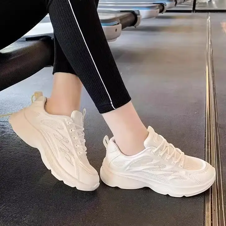 Factory Outlet Women's Shoes sneaker Lightweight Soft Sole Running Shoes Breathable Thin Mesh Shoes Summer All-match Casual Shoes - Image 6