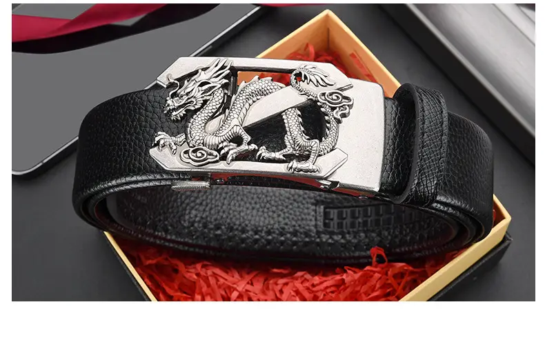 Men's Dragon Buckle Leather Belt Black Gold — feature 20