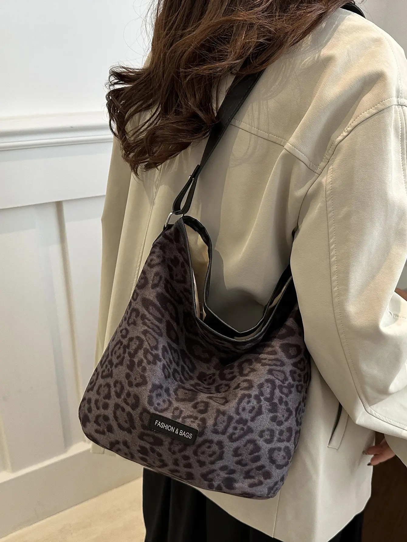 Deerskin Leopard Print Large Bag Women 2024 - Image 6