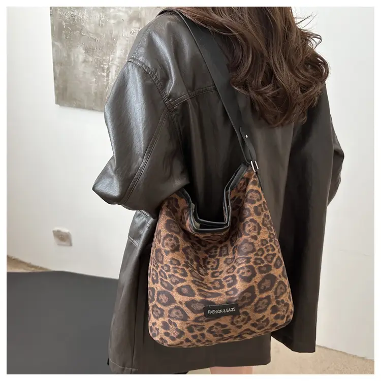 Deerskin Leopard Print Large Bag Women 2024 — feature 9