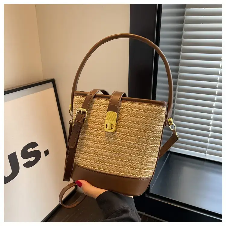 Women Straw Woven Shoulder Bag Brown Leather Strap — feature 28