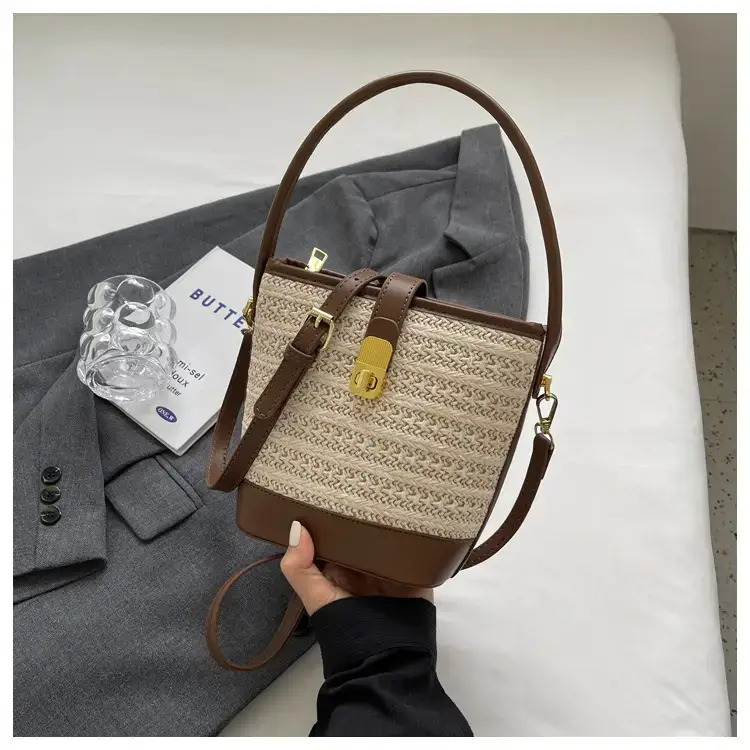 Women Straw Woven Shoulder Bag Brown Leather Strap — feature 34