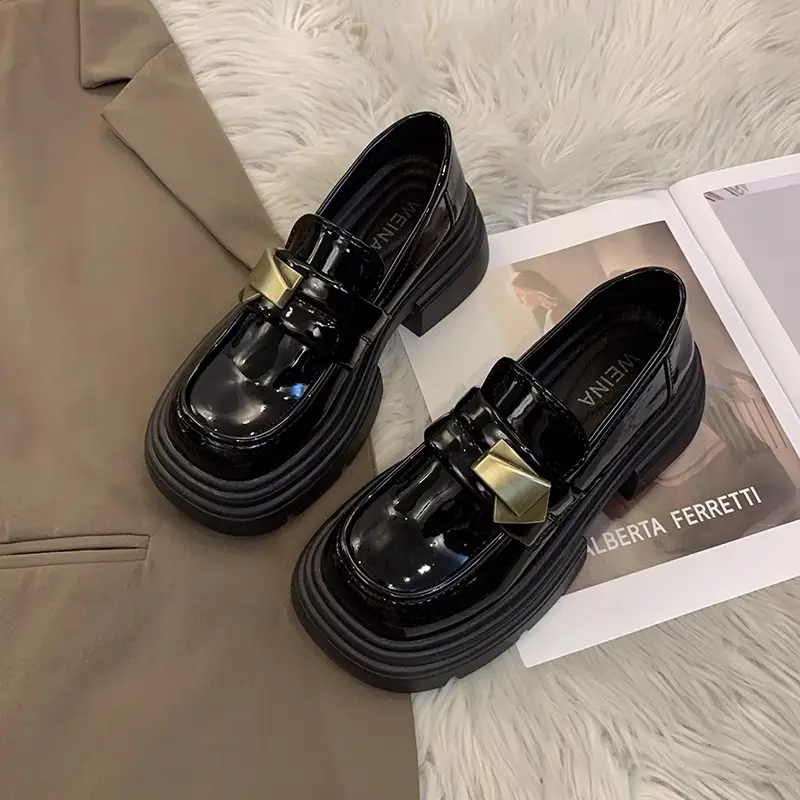 Black Thick-Soled British Style Small Leather Shoes for Women 2025 Spring New Retro Versatile One-Leg Loafers Mary Jane