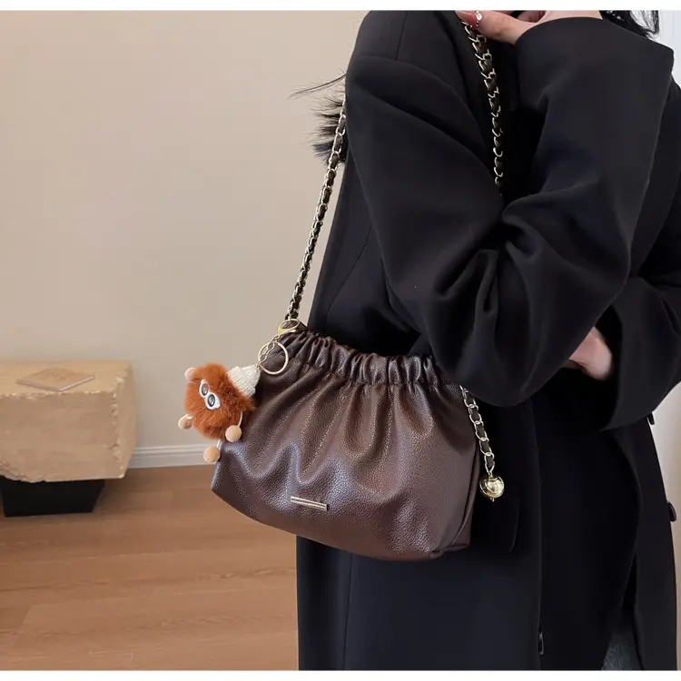 Women's Chain Shoulder Bag with Cute Bear Earring — feature 16
