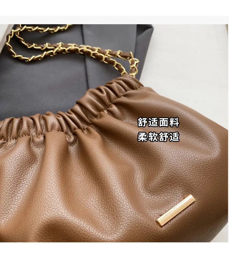 Women's Chain Shoulder Bag with Cute Bear Earring — feature 6