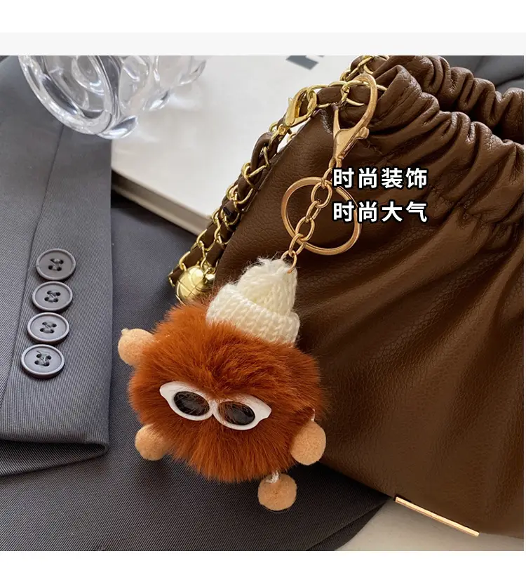 Women's Chain Shoulder Bag with Cute Bear Earring — feature 7