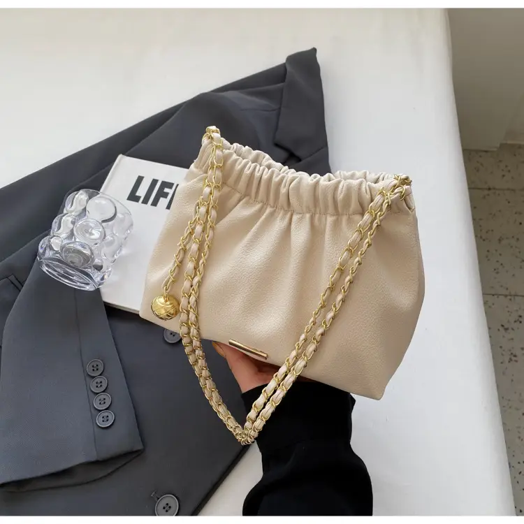 Women's Chain Shoulder Bag with Cute Bear Earring