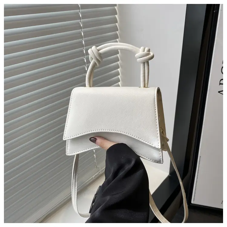 Women's Western Style Shoulder Bag 2024 Autumn Grey — feature 25