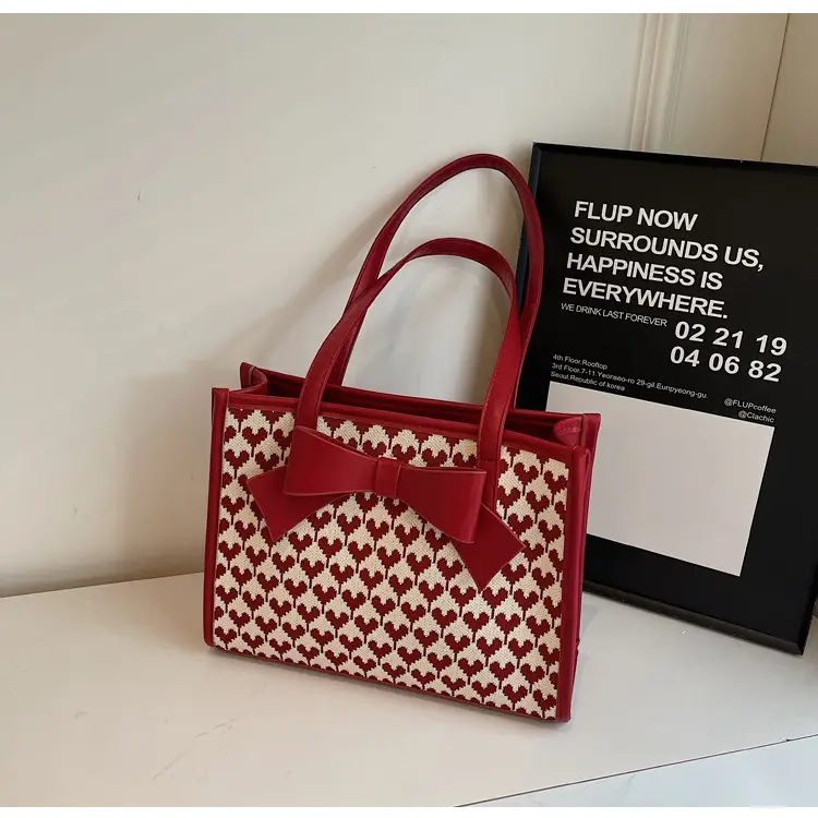 Red Large Capacity Women's Shoulder Bag — feature 14