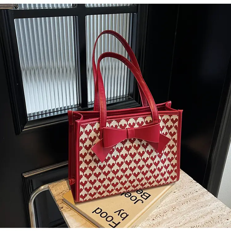 Red Large Capacity Women's Shoulder Bag — feature 18
