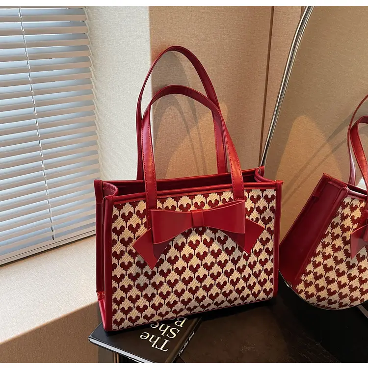 Red Large Capacity Women's Shoulder Bag — feature 19