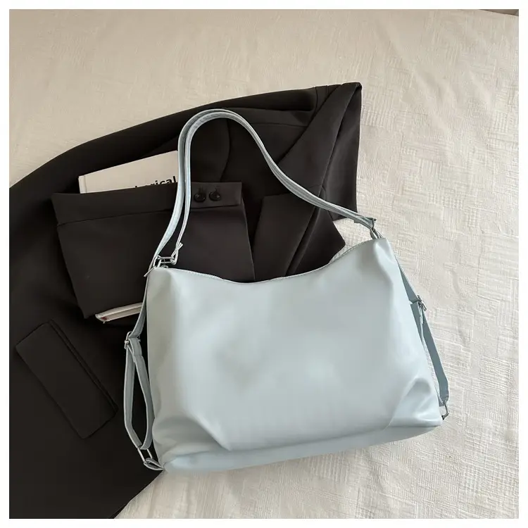Women's Plush Puppy Shoulder Bag Large Capacity — feature 9